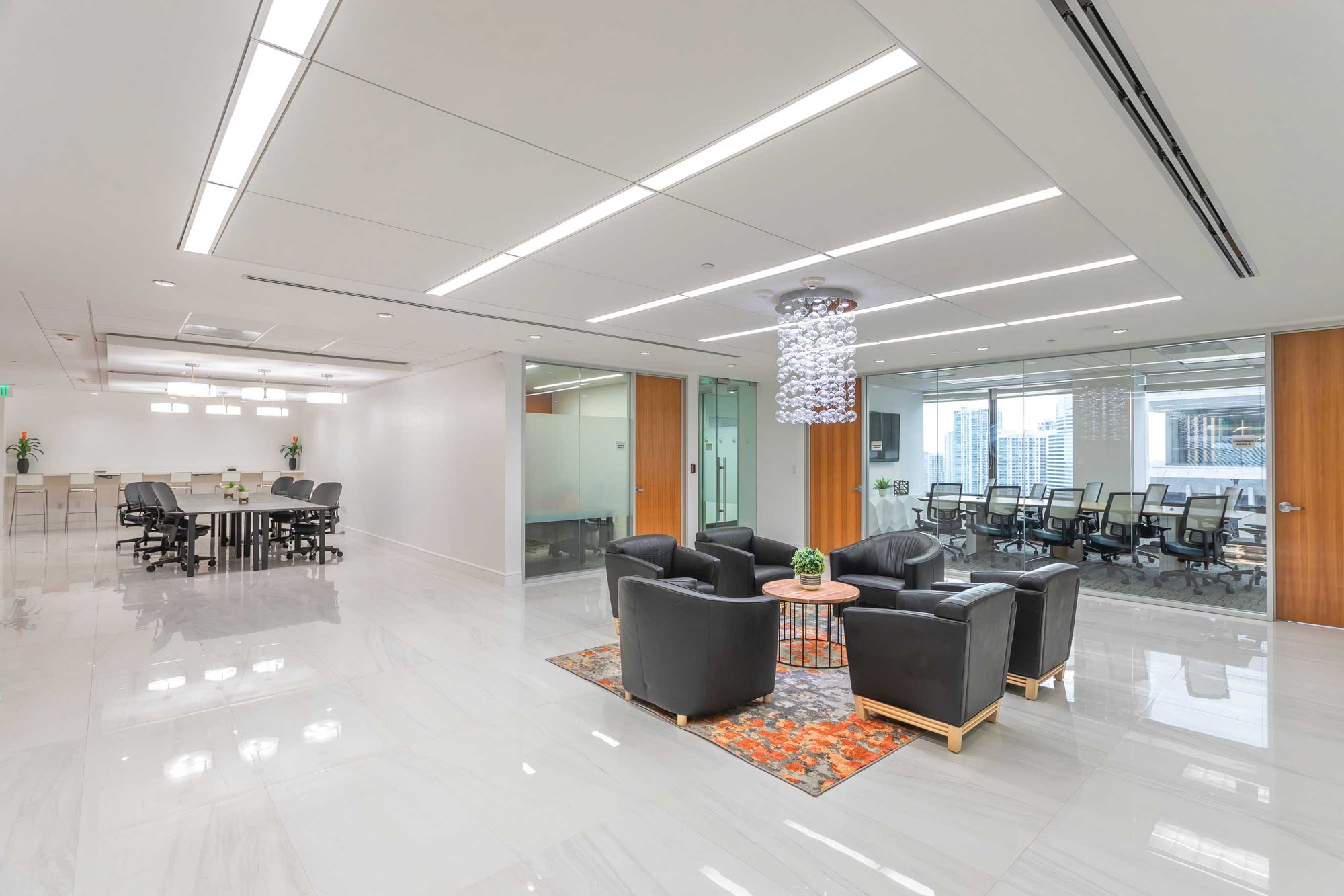 Miami Tower 100 SE 2nd St | Quest Workspaces